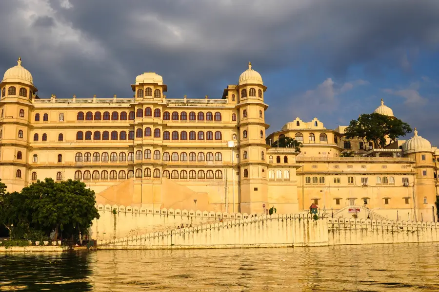 Udaipur Travel Guide
