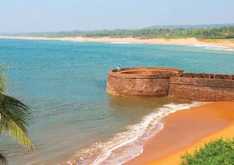 Candolim Beach