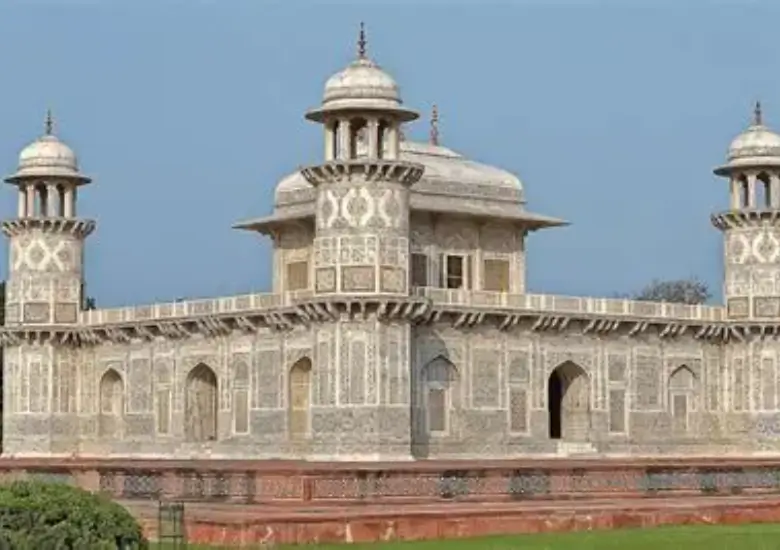 Itmad-ud-Daulah (Baby Taj)