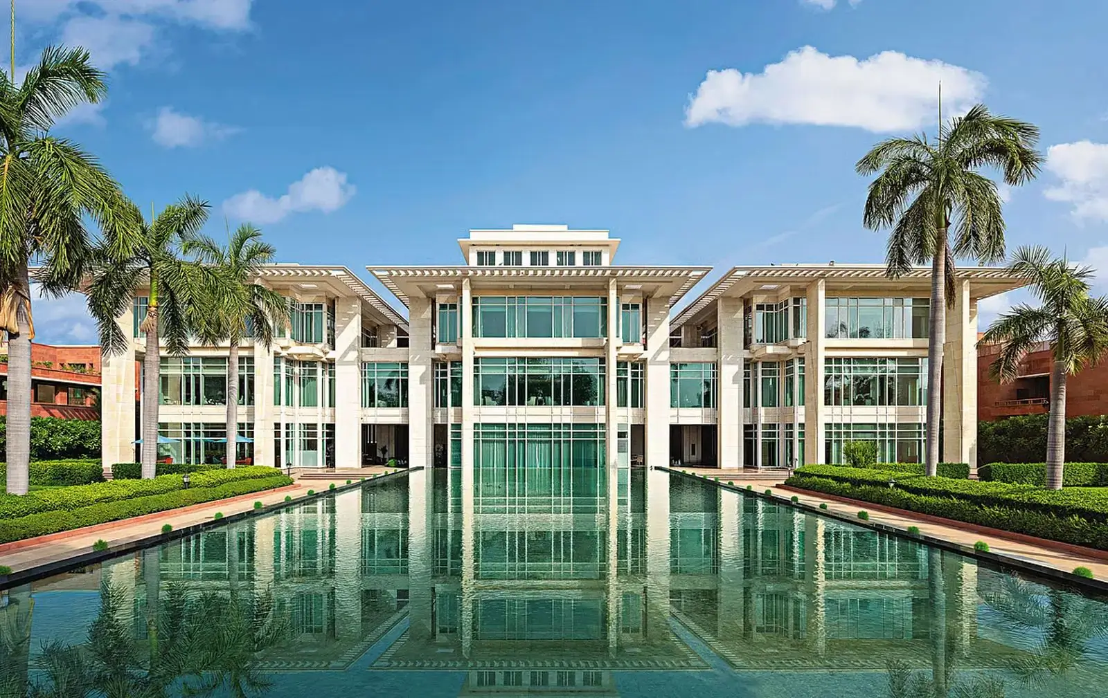Jaypee Palace Hotel & Convention Centre