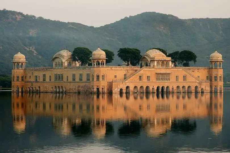 Escorted Tour of North & South India | Golden Triangle & Kerala