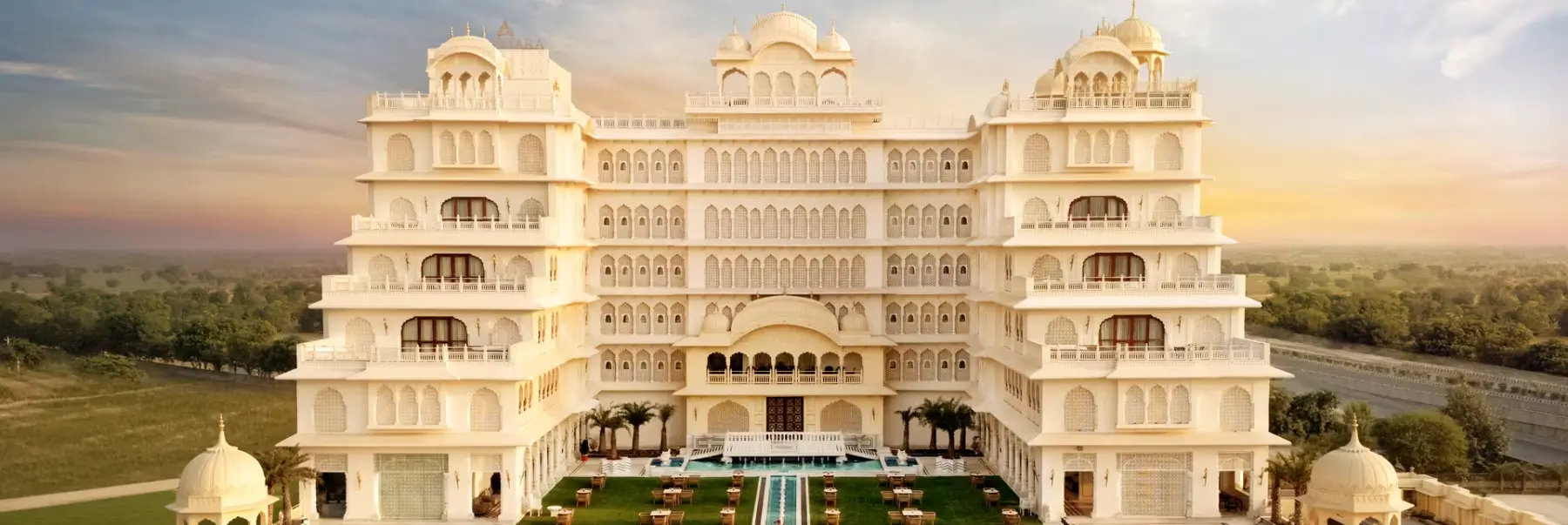 Small Group Golden Triangle Tour