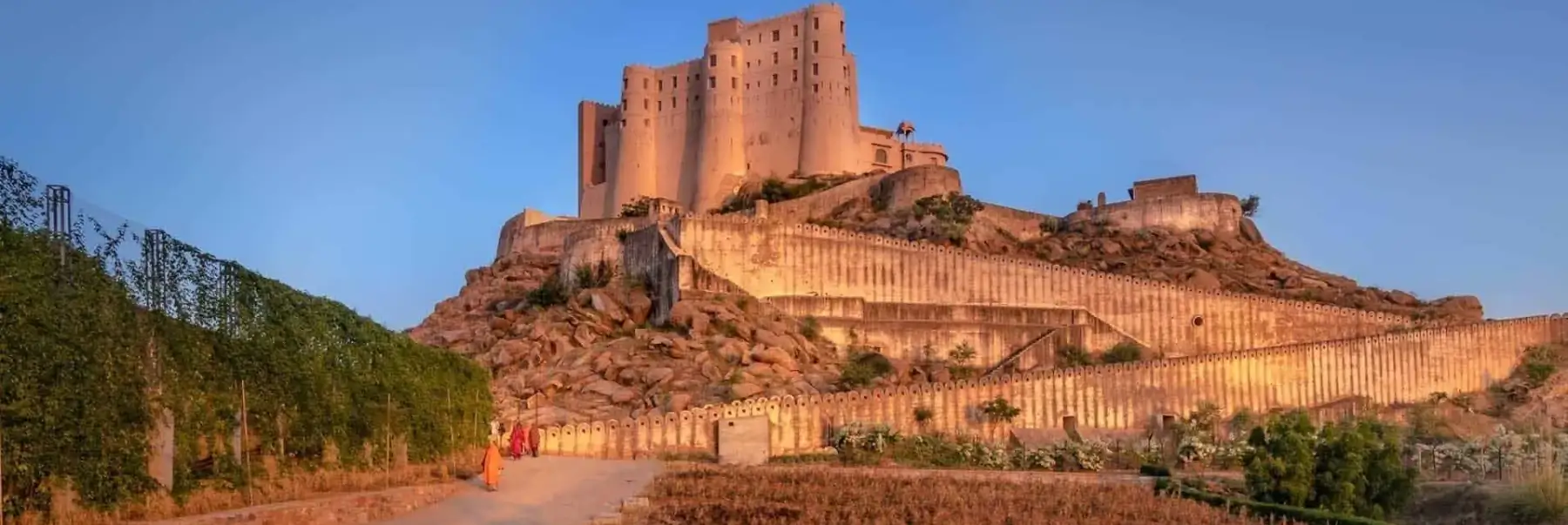 Luxury Jaipur Tour with Alila Fort Bishangarh Stay