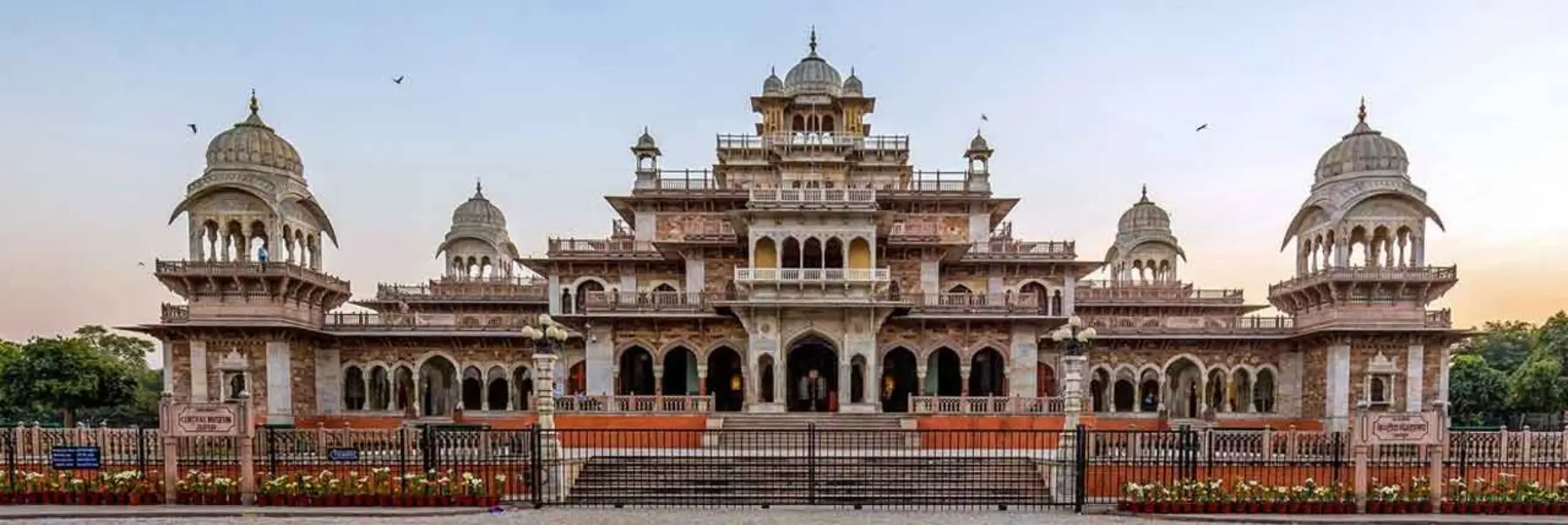 Luxury Golden Triangle and Beyond Tour