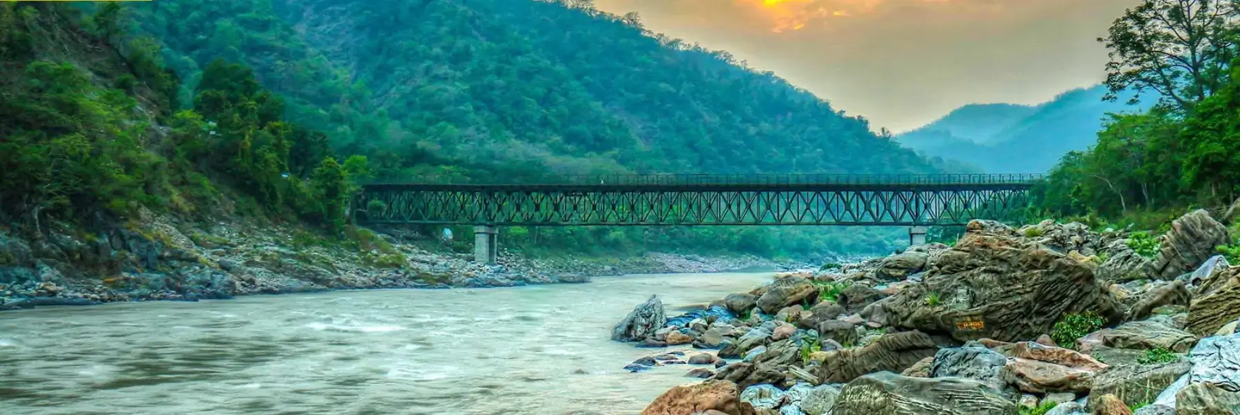 Golden Triangle Tour with Varanasi & Rishikesh | Spiritual India