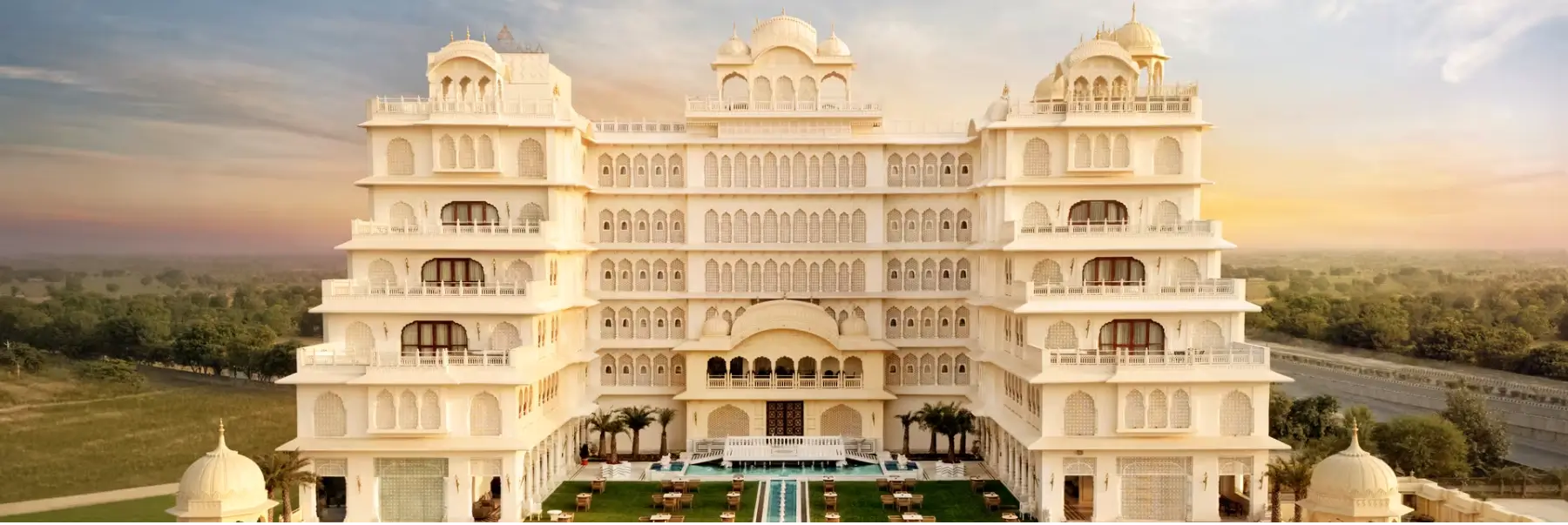 Luxury Jaipur Tour with Alila Fort Bishangarh Stay